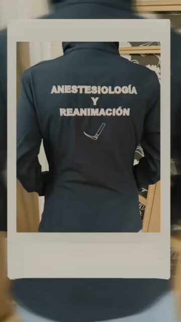 Un softshell sencillo y elegante. ¿Qué os parece este diseño? 

Compra el tuyo en https://f.mtr.cool/w1mf7xgl83

#polarpersonalizado #softshellpersonalizado #polarhospital #polaranestesia #softshellanestesia