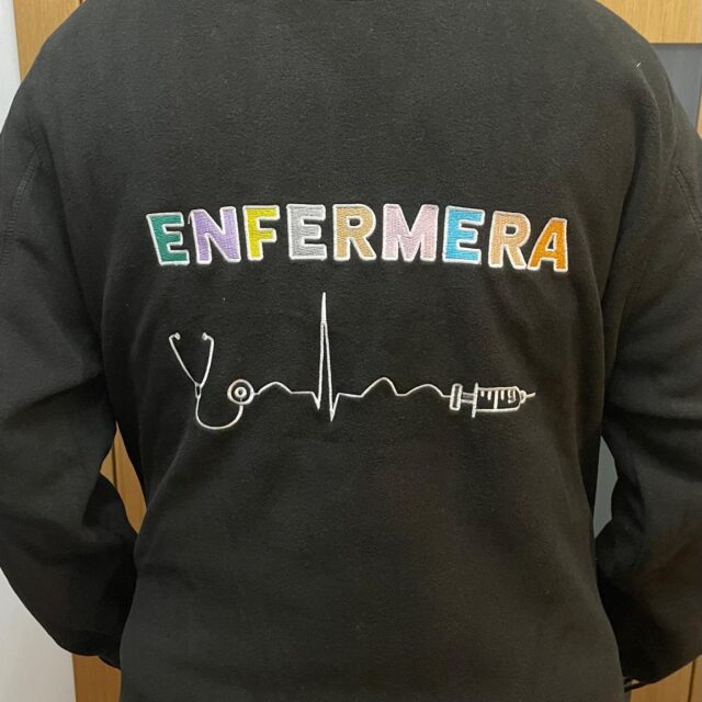 Polar Enfermera. Modelo Frecuencia Cardíaca y Jeringuilla